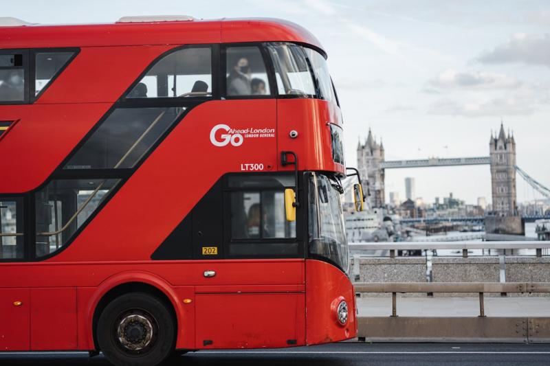 Para-brisa de Ônibus: Segurança e Manutenção Essencial